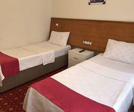 Oezyurt Hotel Bartin Exterior photo
