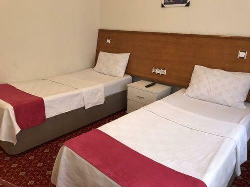 Oezyurt Hotel Bartin Exterior photo